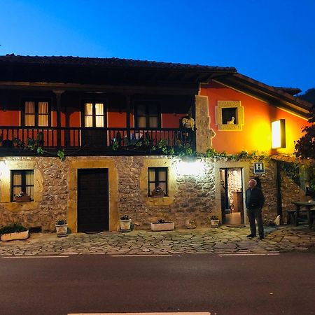 Hotel Alda Avín Exterior foto